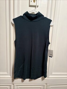 croft & barrow Sleeveless Mock Neck Top in Dark Green